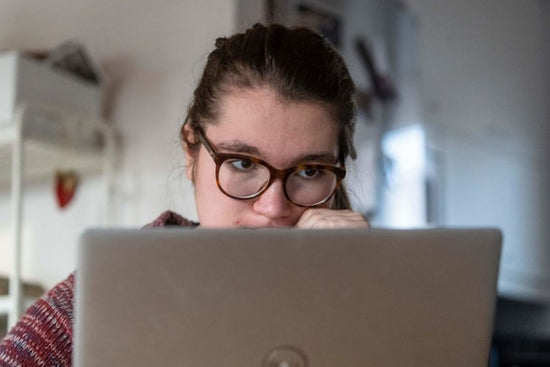 4 Effective Ways To Eliminate Eye Fatigue From Staring At Your Computer All Day